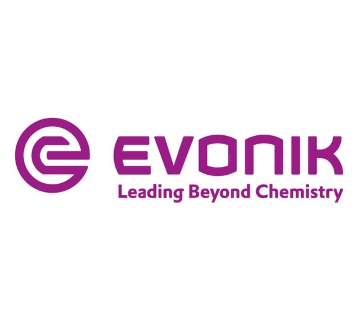 Evonik_Leading-Beyond-Chemistry.jpg